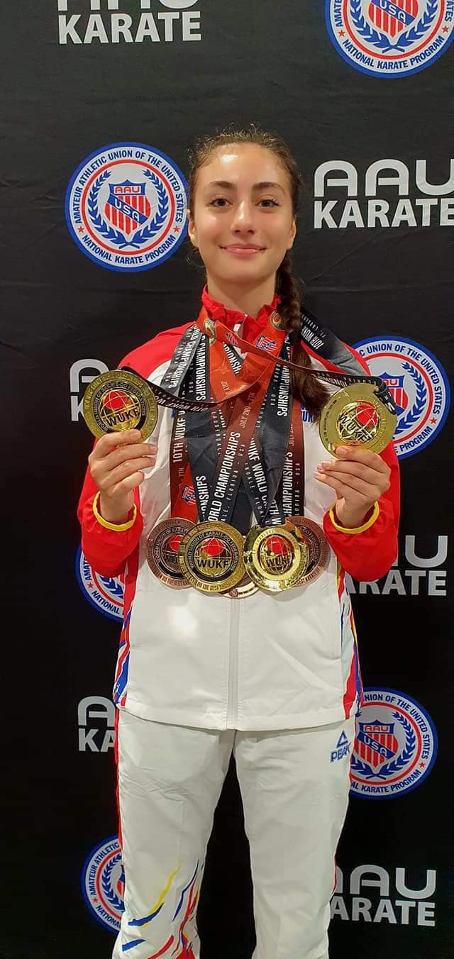 , Matei Cristian se mandreste cu rezultatele obtinute de sportivii turdeni-Maria Morar este campiona mondiala la karate., Stiri Turda - MinaDeStiri